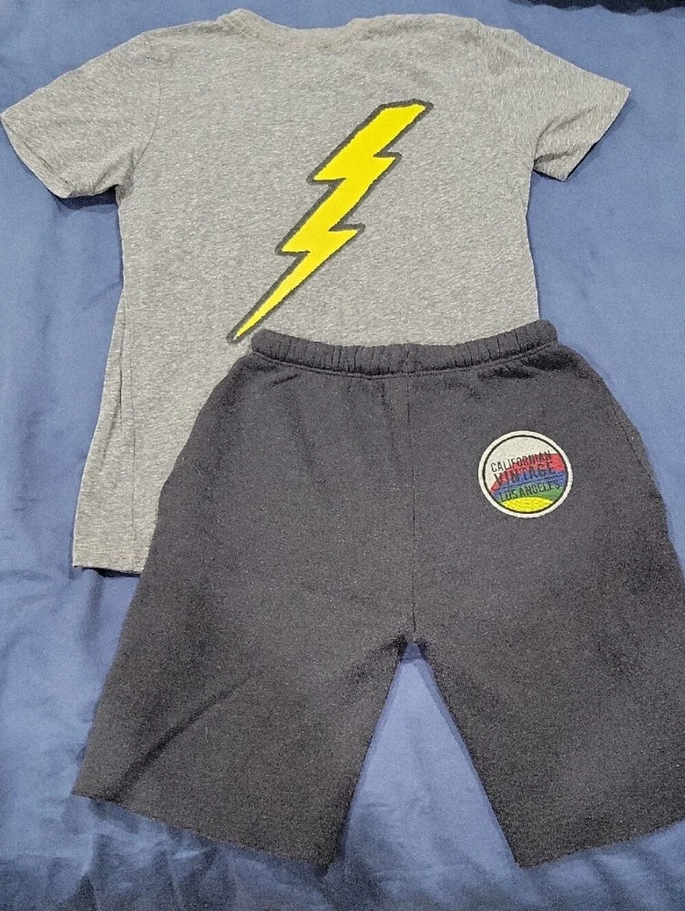 California Vintave Kids Gray T-Shirt & Black Shorts Set with Yellow Lightning